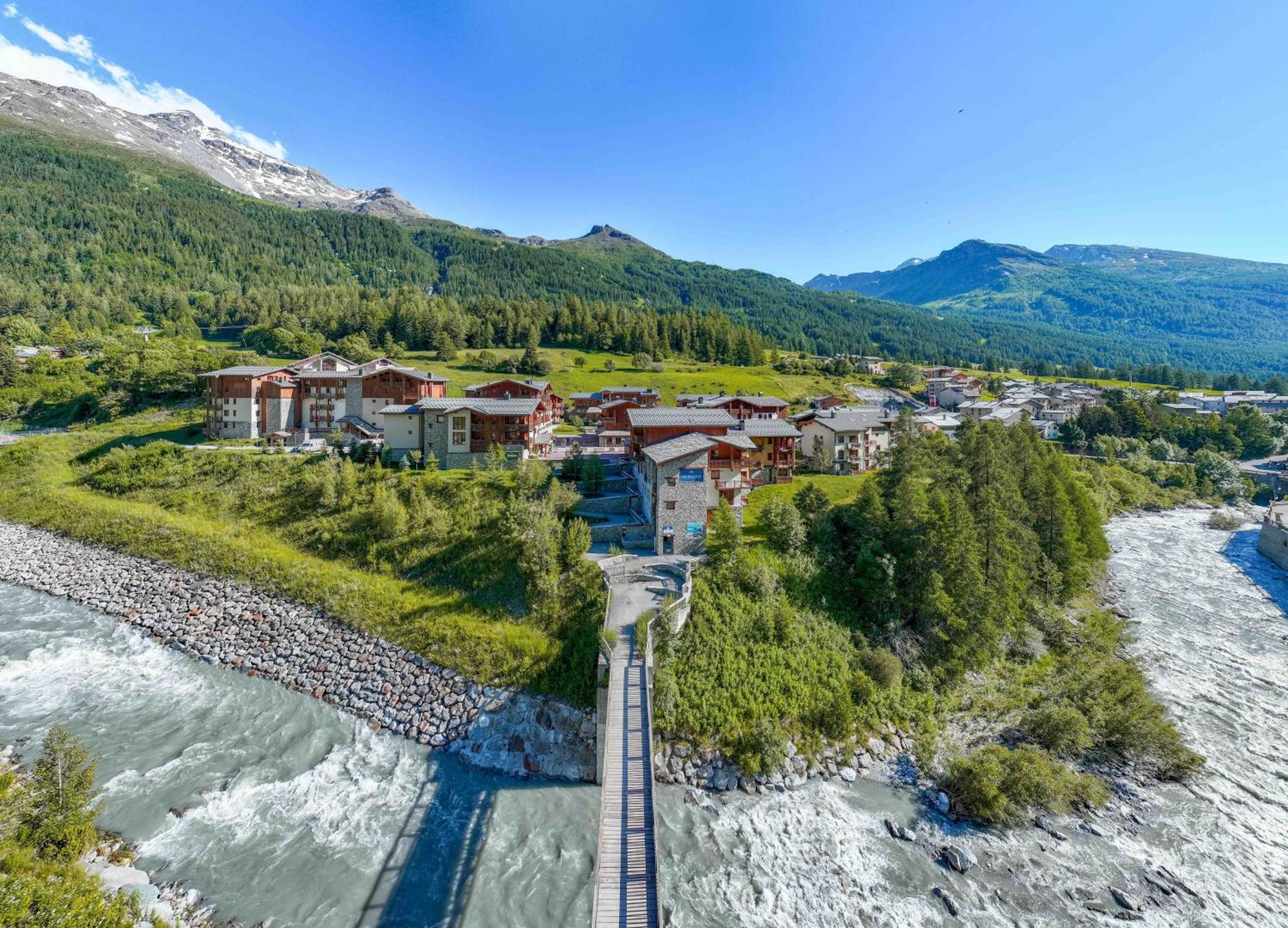 Residence Les Balcons De Val Cenis Village Lanslevillard Exterior foto